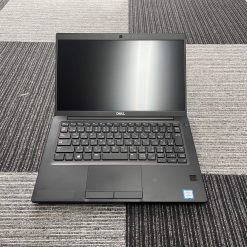 DELL Latitude E7390 / i5-8250U (~3.40Ghz) / 13.3” FULL HD / RAM 8GB DDR4 / SSD 256GB / 1kg1
