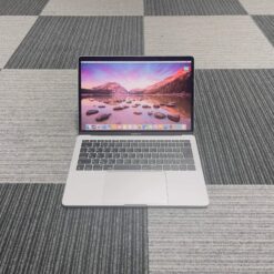 Macbook Pro 2017 / Core i5 (2.30Ghz) / RAM 8GB / SSD 128GB / 13” RETINA