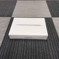 Macbook Air 2020 / Core i3 (1.1GHz) / RAM 8GB / SSD 256GB / 13” RETINA